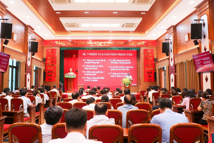 Đảng ủy xã Quốc Oai quán triệt nhiều nhiệm vụ trọng tâm, tạo khí thế mới trong công tác xây dựng Đảng- Ảnh 2.