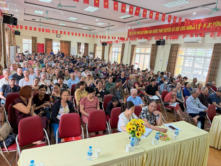 Thông qua chủ trương, chính sách thu hồi đất nằm trong dự án xây dựng đường vành đai 3.5 tại thôn Hữu Từ- Ảnh 1.