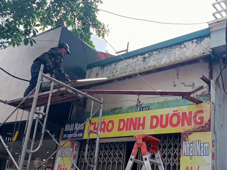 NGÀY 15/5: PHƯỜNG SƠN TÂY RA QUÂN QUYẾT LIỆT LẬP LẠI TRẬT TỰ ĐÔ THỊ- Ảnh 2.