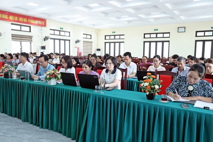 Xuân Mai tập huấn sử dụng hệ thống quản lý văn bản và điều hành tác nghiệp các cơ quan Đảng cho các nhà trường- Ảnh 4.