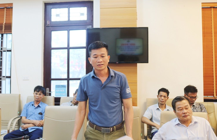 Quốc Oai làm việc với các trường hợp xây dựng nhà xưởng vi phạm pháp luật tại khu vực bãi Phượng Cách, Sơn Trung- Ảnh 4.
