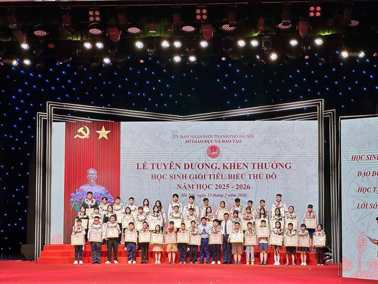 VINH DANH HỌC SINH GIỎI TIÊU BIỂU THỦ ĐÔ- Ảnh 3.