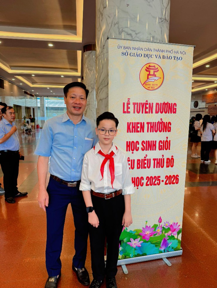 Nguyễn Bảo Duy - Cậu học trò lớp 4 với bảng vàng thành tích đáng tự hào- Ảnh 2.