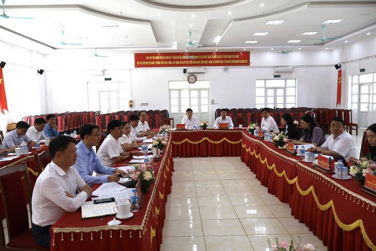 ĐOÀN GIÁM SÁT SỐ 04 CỦA BAN THƯỜNG VỤ THÀNH ỦY HÀ NỘI LÀM VIỆC VỚI BAN THƯỜNG VỤ ĐẢNG ỦY XÃ BA VÌ- Ảnh 3.