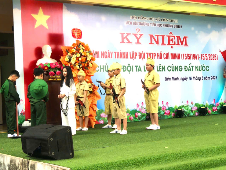 Hội đồng Đội xã phối hợp với Liên đội trường Tiểu học Phương Đình B tổ chức Kỷ niệm 85 năm Ngày thành lập Đội Thiếu niên tiền phong Hồ Chí Minh (15/5/1941- 15/5/2026)- Ảnh 5.