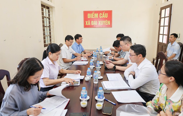 Hội nghị khảo sát công tác quản lý các di tích lịch sử - văn hóa trên địa bàn xã- Ảnh 1.
