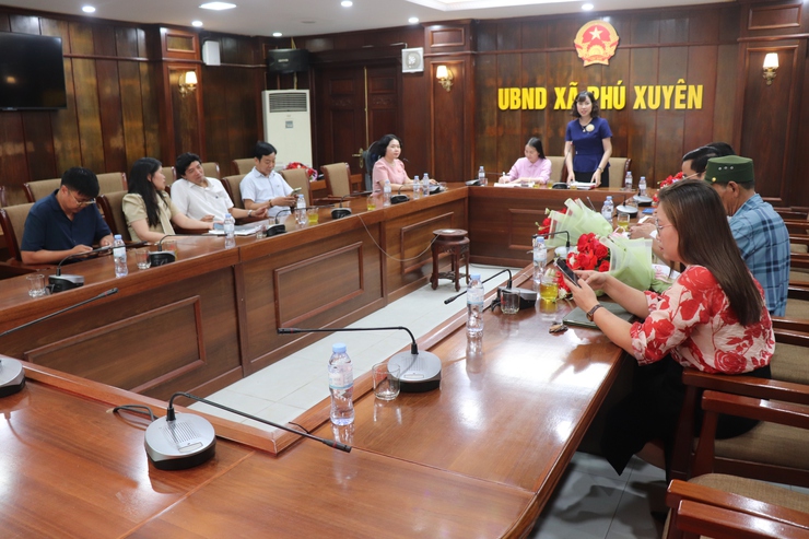 Hội nghị công bố và trao Quyết định công nhận Ban chấp hành lâm thời cho các tổ chức Hội- Ảnh 2.