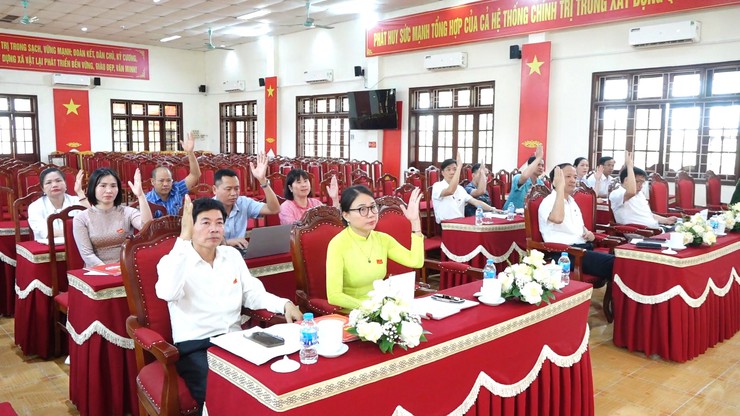 Kỳ họp thứ Hai HĐND xã Vật Lại Khóa XX, nhiệm kỳ 20261- 2031- Ảnh 8.