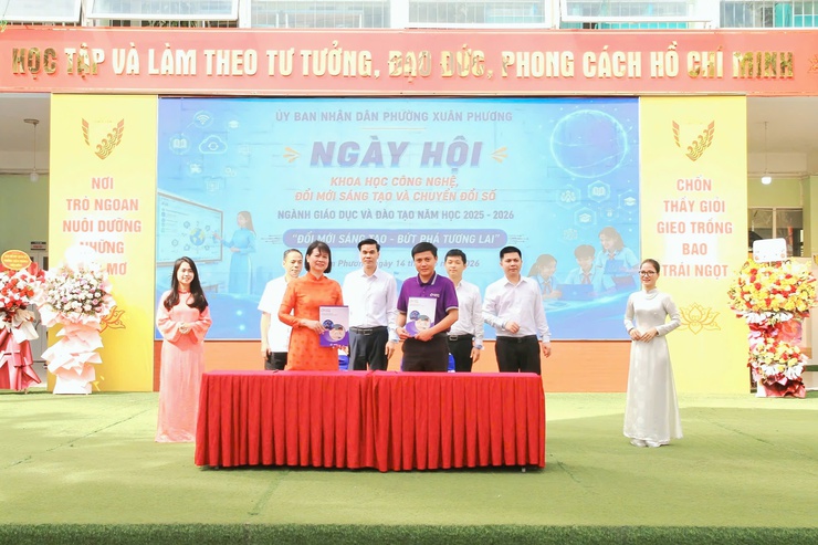 Phường Xuân Phương đẩy mạnh “trường học số” ngành giáo dục- Ảnh 4.