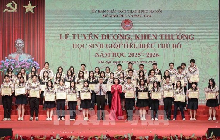 Xã Thường Tín vinh dự có 3 em học sinh được tuyên dương, khen thưởng học sinh giỏi tiêu biểu Thủ đô năm học 2025–2026- Ảnh 1.