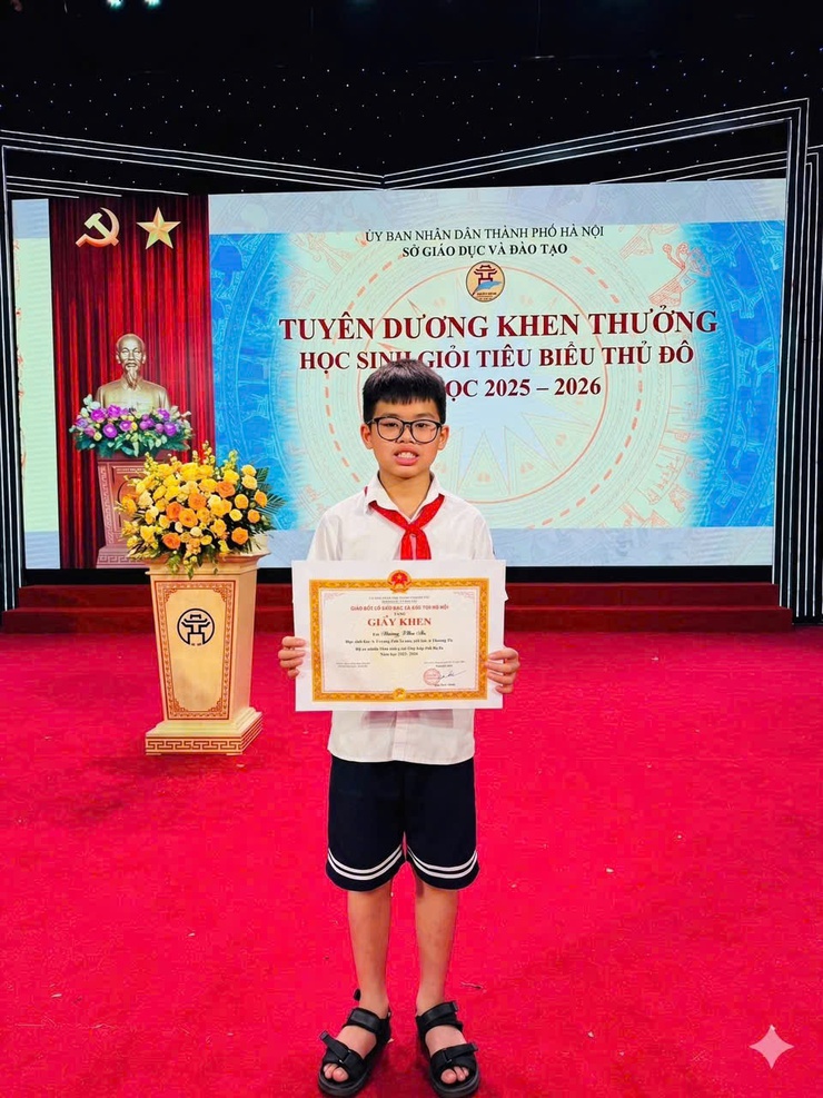 Xã Thường Tín vinh dự có 3 em học sinh được tuyên dương, khen thưởng học sinh giỏi tiêu biểu Thủ đô năm học 2025–2026- Ảnh 3.