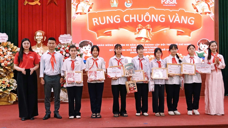 Tam Hưng: Sôi nổi chương trình kỷ niệm 85 năm thành lập Đội TNTP Hồ Chí Minh gắn với sân chơi trí tuệ cho thiếu nhi- Ảnh 13.