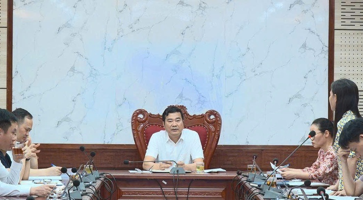 Hội nghị thảo luận, thống nhất kết quả Cuộc thi chính luận về bảo vệ nền tảng tư tưởng của Đảng lần thứ Sáu và Hội thi Báo cáo viên, tuyên truyền viên giỏi năm 2026 xã Phúc Thọ- Ảnh 1.