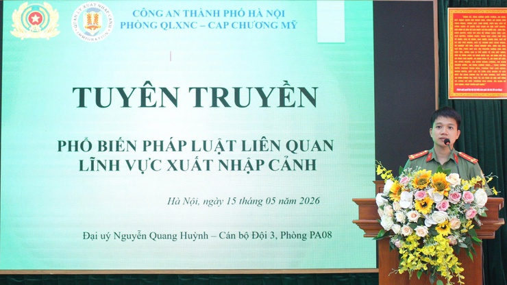 Công an phường Chương Mỹ tổ chức Hội nghị tập huấn công tác quản lý người nước ngoài và tuyên truyền, giải đáp vướng mắc trong thực hiện quy định pháp luật về xuất nhập cảnh- Ảnh 5.