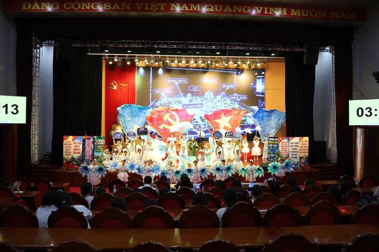 QUANG MINH TỔ CHỨC THÀNH CÔNG HỘI THI BÁO CÁO VIÊN, TUYÊN TRUYỀN VIÊN GIỎI NĂM 2026 VÀ TRAO GIẢI CUỘC THI CHÍNH LUẬN BẢO VỆ NỀN TẢNG TƯ TƯỞNG CỦA ĐẢNG- Ảnh 5.