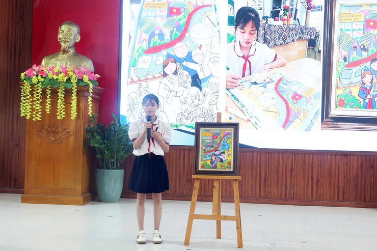 Lễ kỷ niệm 85 năm Ngày thành lập Đội và chung khảo Hội thi Vẽ tranh "Thiếu nhi Hoà Phú - Vững bước tiến vào kỷ nguyên mới"- Ảnh 19.