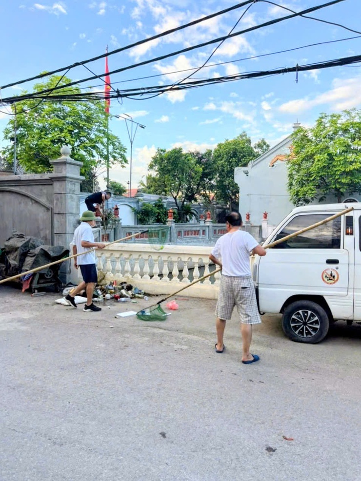 Thôn Vĩnh Lộc 2 duy trì hiệu quả phong trào vệ sinh môi trường, bảo vệ cảnh quan di tích- Ảnh 3.