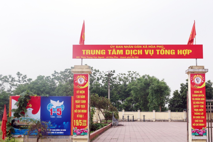 Xã Hòa Phú rực rỡ cờ hoa thiết thực chào mừng Kỷ niệm 136 năm ngày sinh Chủ tịch Hồ Chí Minh- Ảnh 6.