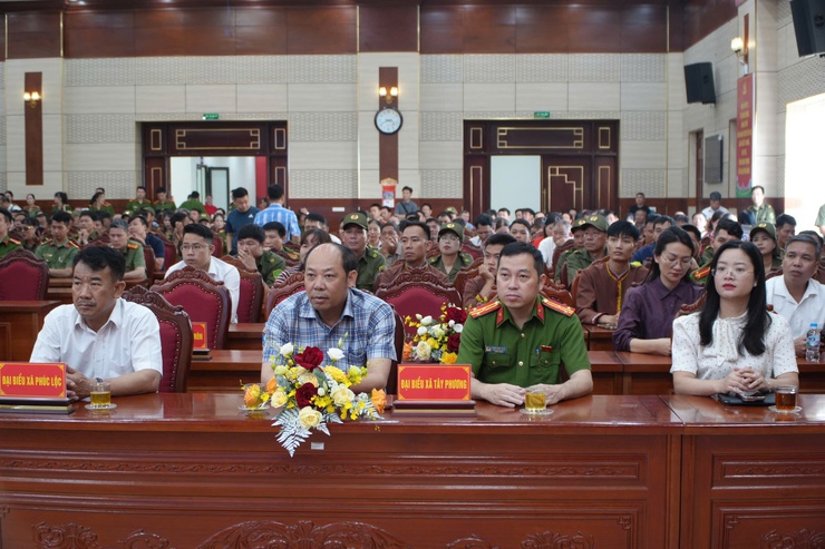 SÔI NỔI HỘI THI “LỰC LƯỢNG THAM GIA BẢO VỆ AN NINH, TRẬT TỰ Ở CƠ SỞ GIỎI” CỤM THI SỐ 15 - THÀNH PHỐ HÀ NỘI NĂM 2026 - Ảnh 2.