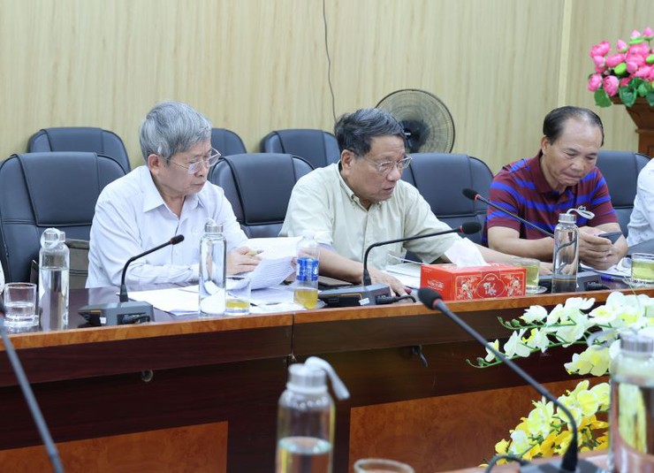UBND xã Xuân Mai làm việc với Trường Đại học Nguyễn Trãi về công tác bảo tồn, phát huy giá trị di sản văn hóa gắn với hệ sinh thái du lịch trên địa bàn- Ảnh 4.