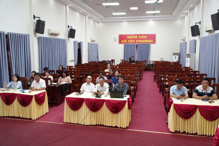 Xã Tây Phương tham dự Hội nghị trực tuyến về công tác thi tốt nghiệp THPT và tuyển sinh năm học 2026 – 2027- Ảnh 2.