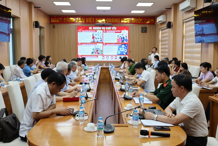 Hội nghị phản biện xã hội đối với Đề án “Nâng cao chất lượng giáo dục, đào tạo, xây dựng xã hội học tập và phát triển nguồn nhân lực xã Tiến Thắng, thành phố Hà Nội giai đoạn 2025 - 2030”- Ảnh 2.
