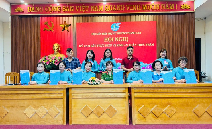 Hội LHPN phường Thanh Liệt: Ký cam kết thực hiện vệ sinh an toàn thực phẩm- Ảnh 3.
