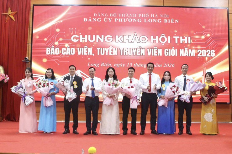 Nâng tầm kỹ năng truyền đạt nghị quyết qua Hội thi Báo cáo viên, tuyên truyền viên giỏi - Ảnh 2.