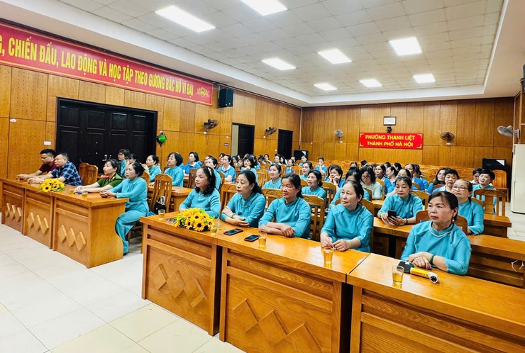 Hội LHPN phường Thanh Liệt: Ký cam kết thực hiện vệ sinh an toàn thực phẩm- Ảnh 2.