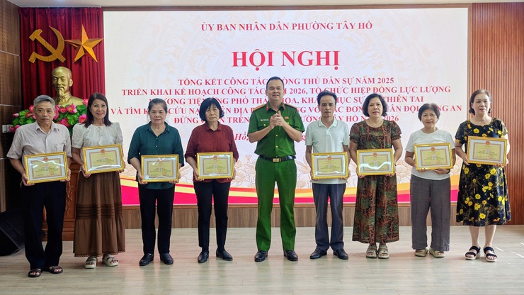 Ban Chỉ huy Quân sự phường Tây Hồ: Nòng cốt trong hiệp đồng và thực thi nhiệm vụ Phòng thủ dân sự năm 2026- Ảnh 5.