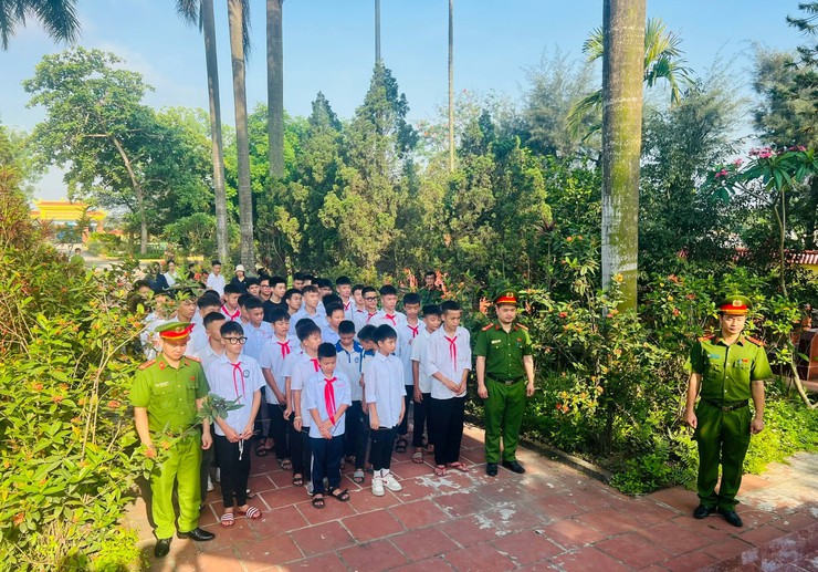 Xã Tam Hưng xây dựng địa bàn không ma tuý- Ảnh 1.