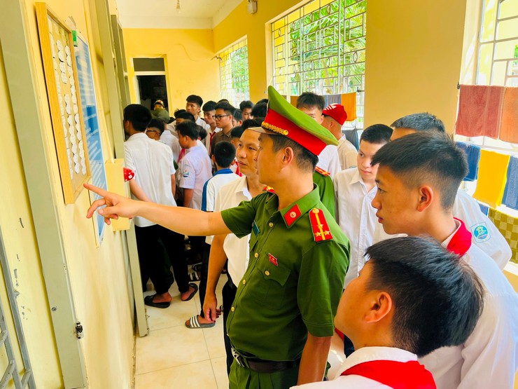 Xã Tam Hưng xây dựng địa bàn không ma tuý- Ảnh 7.