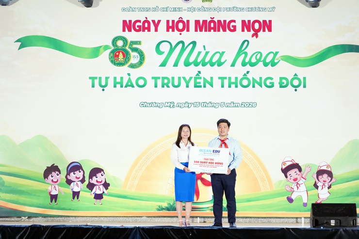 Liên hoan văn nghệ “85 mùa hoa – Đội ta lớn lên cùng đất nước”- Ảnh 23.