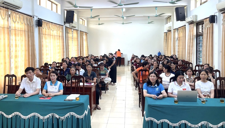Hội Liên hiệp Phụ nữ xã Phúc Lộc tổ chức tập huấn nghiệp vụ công tác Hội và ra mắt mô hình "Chi hội số", "Tổ phụ nữ số"- Ảnh 4.