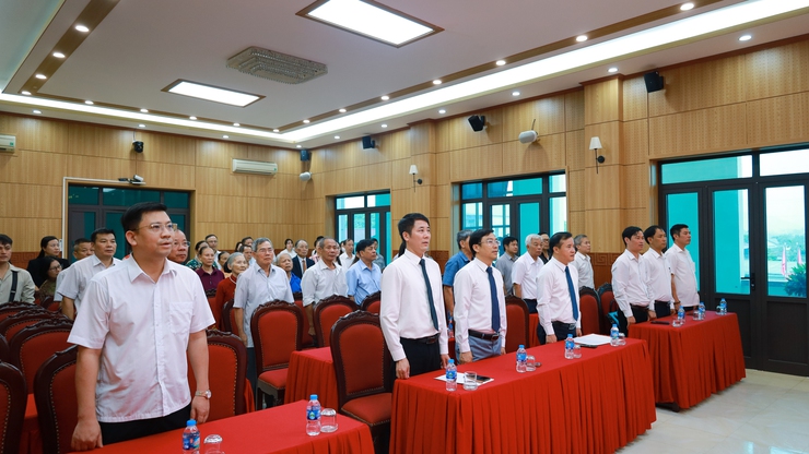 Đảng bộ xã Suối Hai trao Huy hiệu Đảng đợt 19/5/2026 cho các đảng viên tiêu biểu- Ảnh 1.