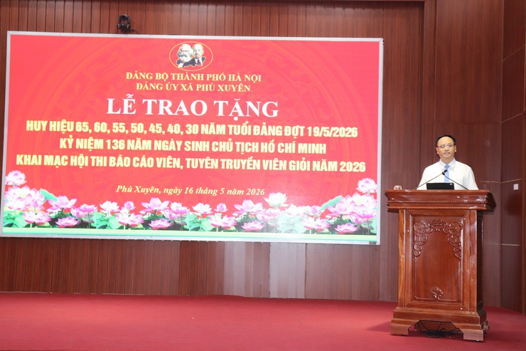 ĐẢNG BỘ XÃ PHÚ XUYÊN TRANG TRỌNG TỔ CHỨC LỄ TRAO HUY HIỆU ĐẢNG ĐỢT 19/5; KỶ NIỆM 136 NĂM NGÀY SINH CHỦ TỊCH HỒ CHÍ MINH VÀ KHAI MẠC HỘI THI BÁO CÁO VIÊN, TUYÊN TRUYỀN VIÊN GIỎI NĂM 2026- Ảnh 12.
