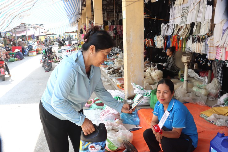 Mô hình Chợ 4.0: Tiểu thương và người dân chung tay thúc đẩy chuyển đổi số- Ảnh 7.