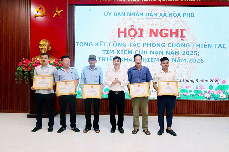 Xã Hòa Phú: Tổ chức Hội nghị tổng kết công tác phòng, chống thiên tai và tìm kiếm cứu nạn năm 2025; triển khai nhiệm vụ năm 2026- Ảnh 6.