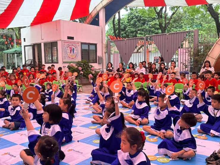 Trường Mầm non Chu Văn An tổ chức thành công "Global Kids Day - Ngày hội sách và rung chuông vàng 2026"- Ảnh 2.