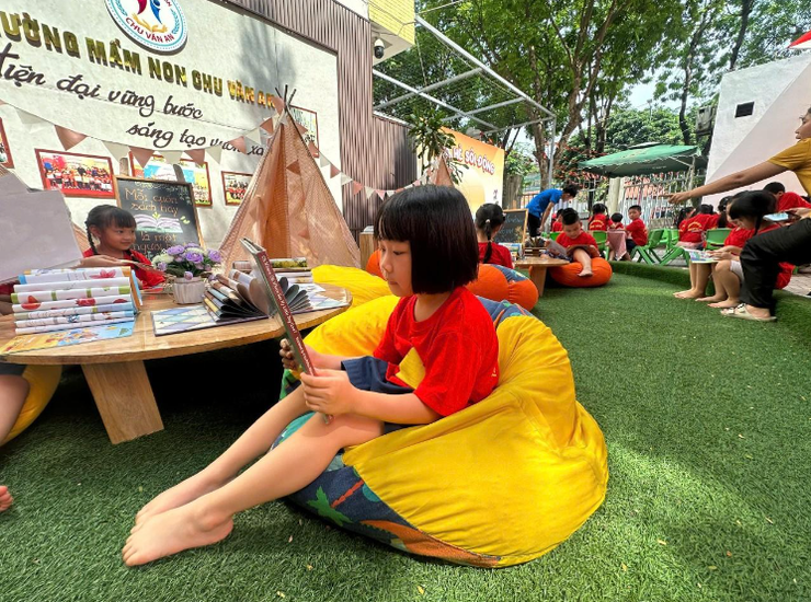 Trường Mầm non Chu Văn An tổ chức thành công "Global Kids Day - Ngày hội sách và rung chuông vàng 2026"- Ảnh 6.