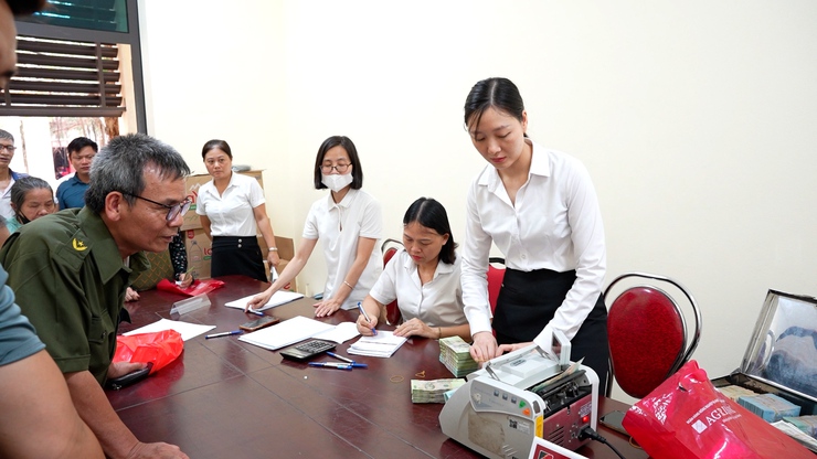 Chi trả tiền bồi thường giải phóng mặt bằng Dự án Vườn hoa, cây xanh, bãi đỗ xe và các hạng mục phụ trợ khu di tích Quán Giá- Ảnh 5.