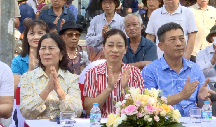 UBND XÃ THƯ LÂM TỔ CHỨC “HỘI THI THẢ CHIM BỒ CÂU BAY MỞ RỘNG XÃ THƯ LÂM LẦN THỨ I NĂM 2026”
- Ảnh 3.