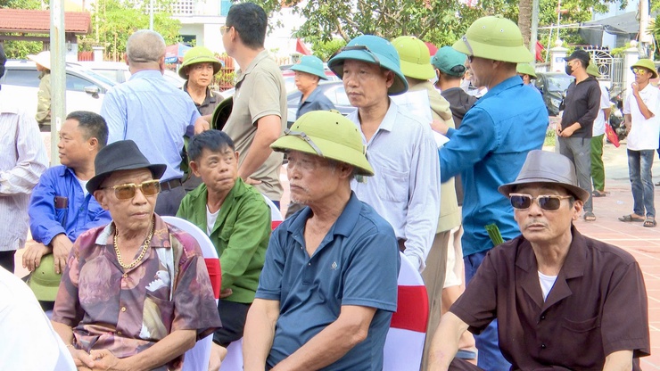 UBND XÃ THƯ LÂM TỔ CHỨC “HỘI THI THẢ CHIM BỒ CÂU BAY MỞ RỘNG XÃ THƯ LÂM LẦN THỨ I NĂM 2026”
- Ảnh 4.