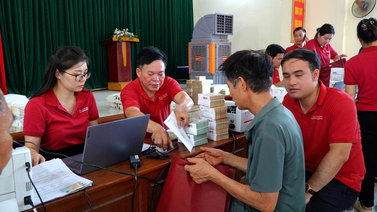 95 hộ dân thôn Tiên Văn được chi trả bồi thường GPMB dự án Khu đô thị thể thao Quốc tế Hà Nội- Ảnh 5.