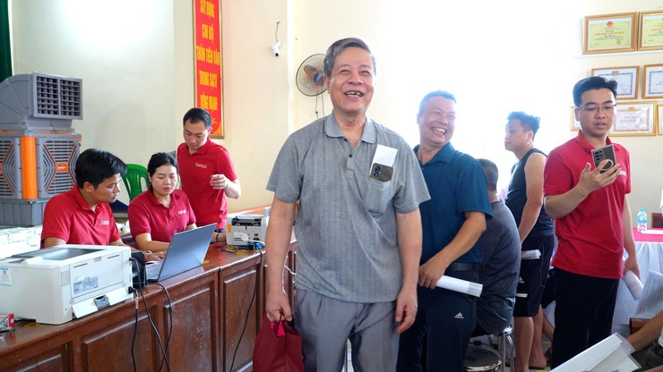 95 hộ dân thôn Tiên Văn được chi trả bồi thường GPMB dự án Khu đô thị thể thao Quốc tế Hà Nội- Ảnh 6.