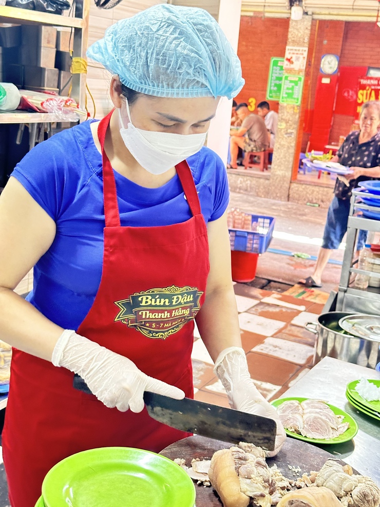 Khẩn trương chuẩn bị lễ ra mắt tuyến phố an toàn thực phẩm có kiểm soát- Ảnh 3.