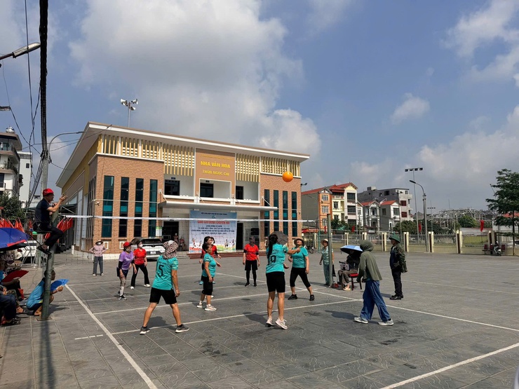 SÔI NỔI GIẢI THI ĐẤU BÓNG CHUYỀN HƠI NỮ XÃ VĨNH THANH NĂM 2026- Ảnh 8.