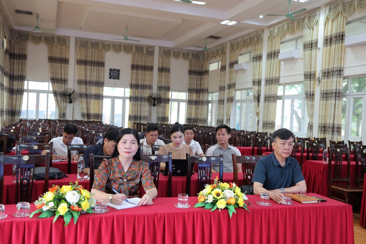 Mặt trận tổ quốc Việt Nam xã Phú Nghĩa tổ chức tập huấn công nghệ thông tin và ứng dụng trí tuệ nhân tạo (AI) cho đội ngũ cán bộ, công chức cơ quan MTTQ- Ảnh 3.