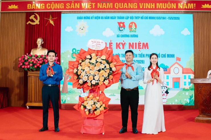 Thiếu nhi Chương Dương tiếp bước truyền thống vẻ vang của Đội TNTP Hồ Chí Minh- Ảnh 1.