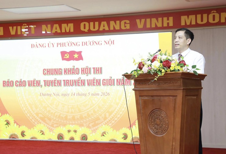Chung khảo Hội thi báo cáo viên, tuyên truyền viên giỏi phường Dương Nội năm 2026- Ảnh 1.